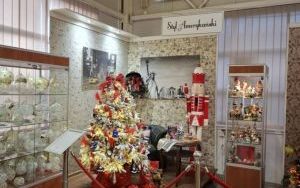 Wycieczka do Muzeum Bańki Choinkowej w Nowej Dębie (11)