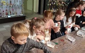 Wycieczka do Muzeum Bańki Choinkowej w Nowej Dębie (1)