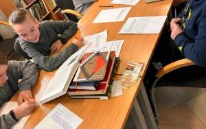 Lekcja biblioteczna klas V i VI (6)