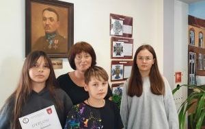 Konkurs o gen. Dąbku (3)